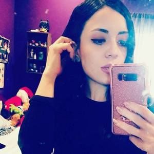 Meet your Posher, Edith